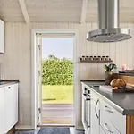 Holiday home Stunning In With Wifi