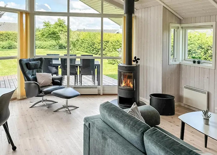 Stunning In With Wifi Holiday home